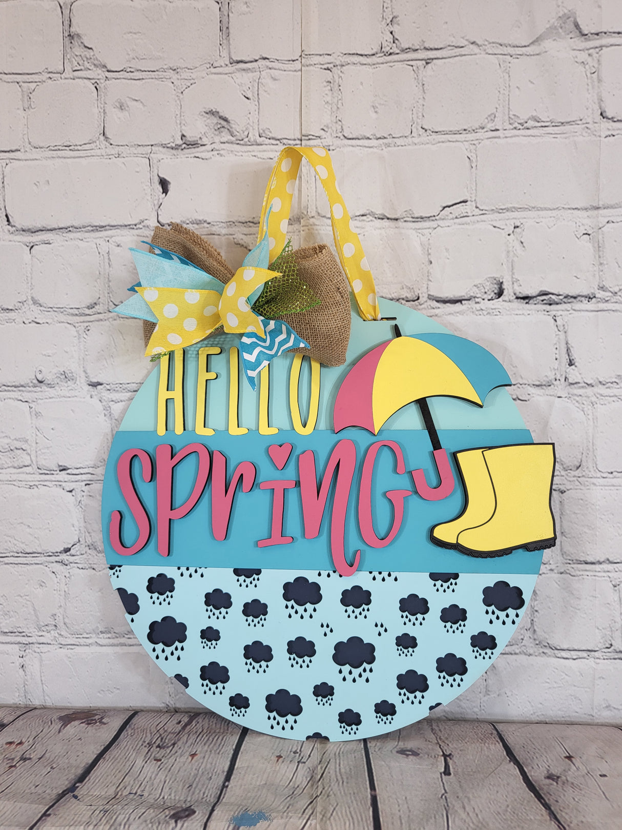 Hello Spring Umbrella Door Hanger - Lvl 1