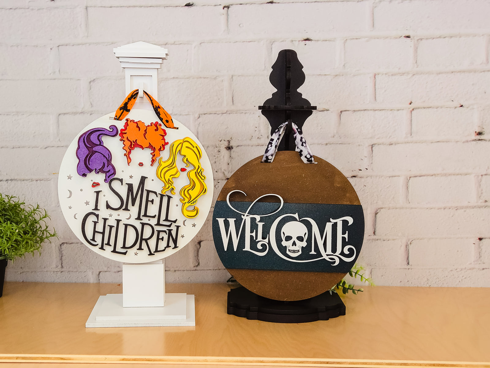 DIY Mini Sign Posts for Tabletop & Mantle Décor – Easy Tutorial with xTool P2 Laser