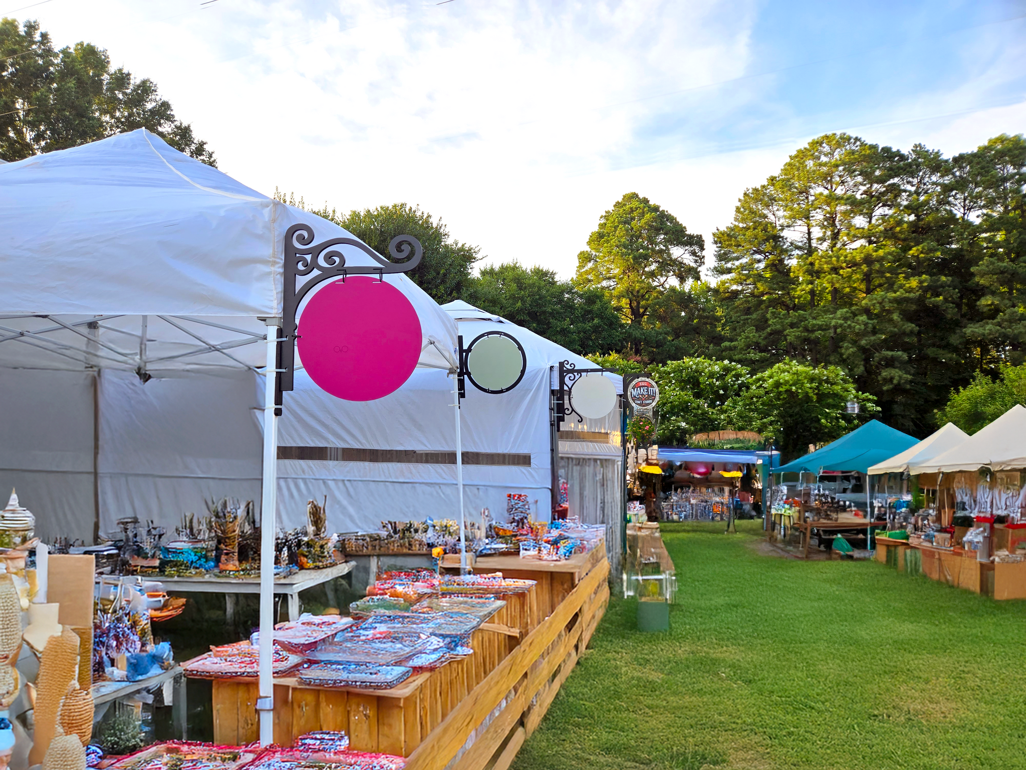 Custom Craft Booth Hanging Sign for Pop-Up Tents Double-Sided UV Printed  Round Market Sign with Hanger