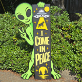 I Come In Peace Alien 4foot Tall Porch Leaner - DIY Unfinished Kit - Lvl 3