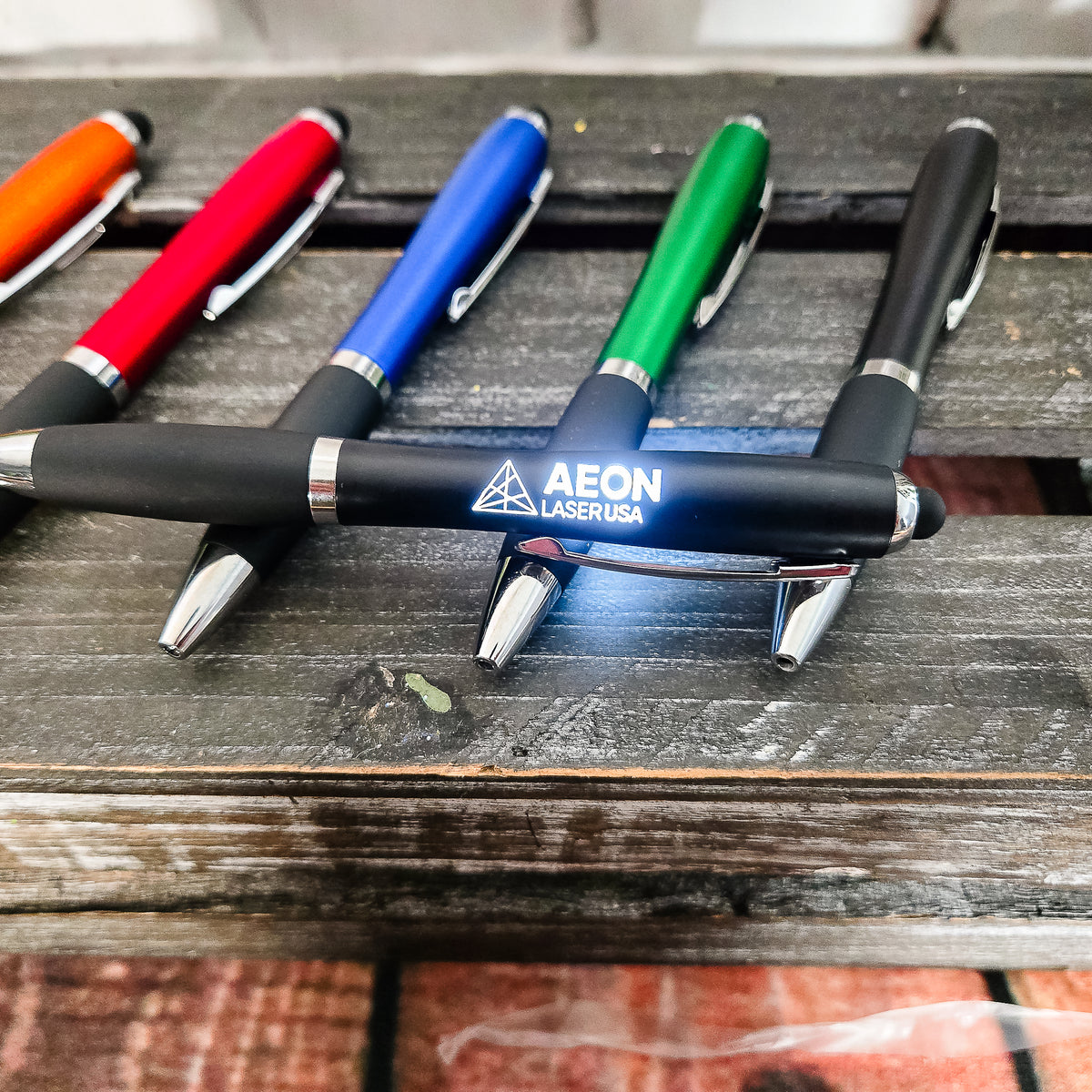 BRITESTAR™ Premium Lighted Logo Pen | Custom Engraved Glow-Up Pen – Kim ...