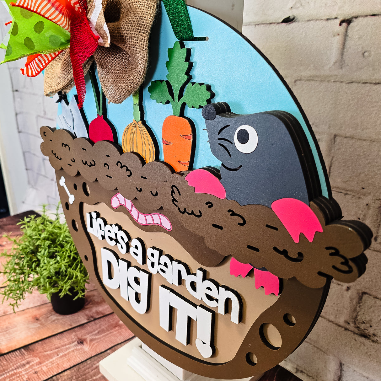 Life's a Garden Dig It! Mole Door Hanger - Lvl 3