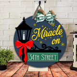 Miracle on 34th Street Door Hanger - DIY Unfinished Kit - Lvl 2