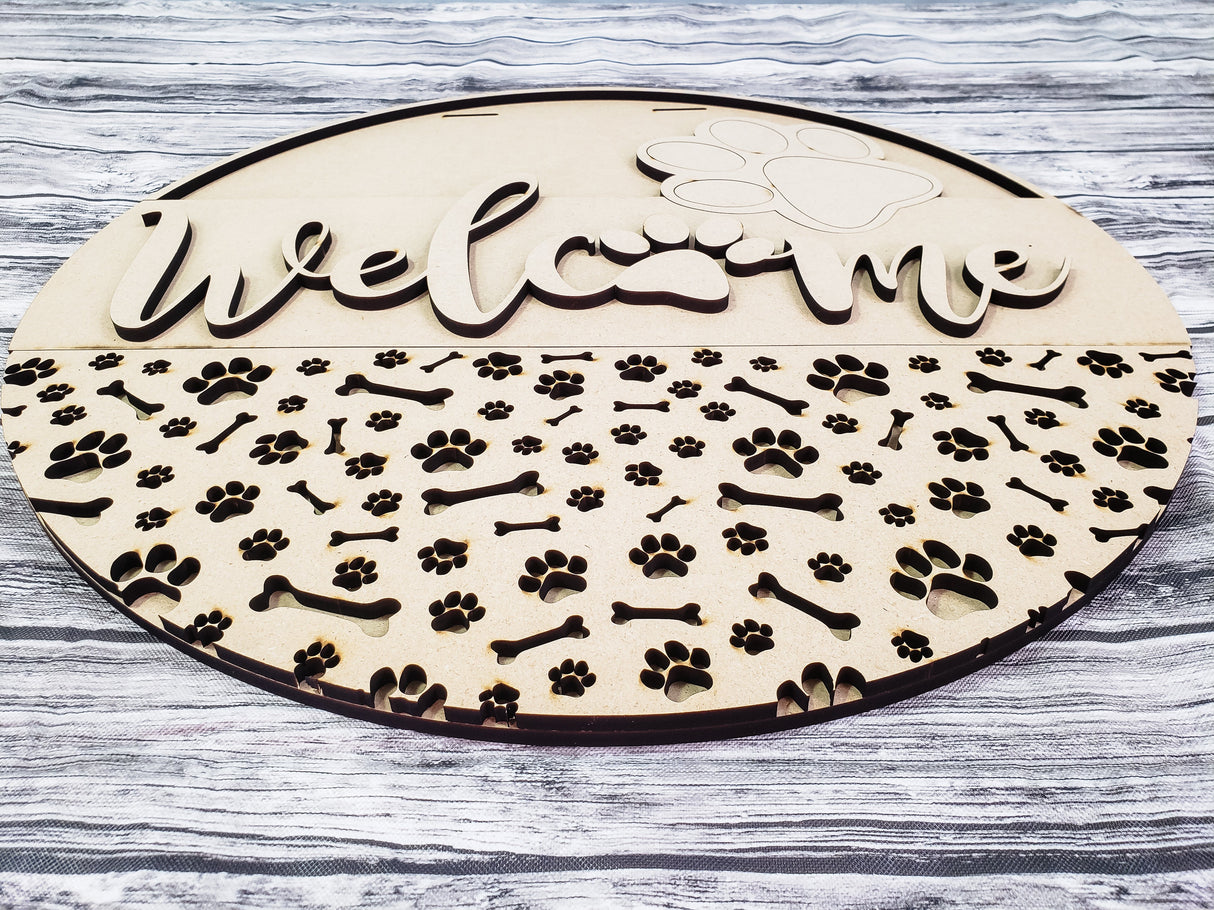 Welcome Dog Paw Door Hanger - Lvl 1
