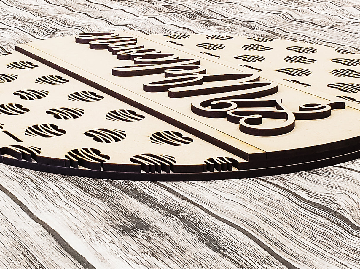 Welcome Scribble Heart Pattern Door Hanger - LEVEL 1