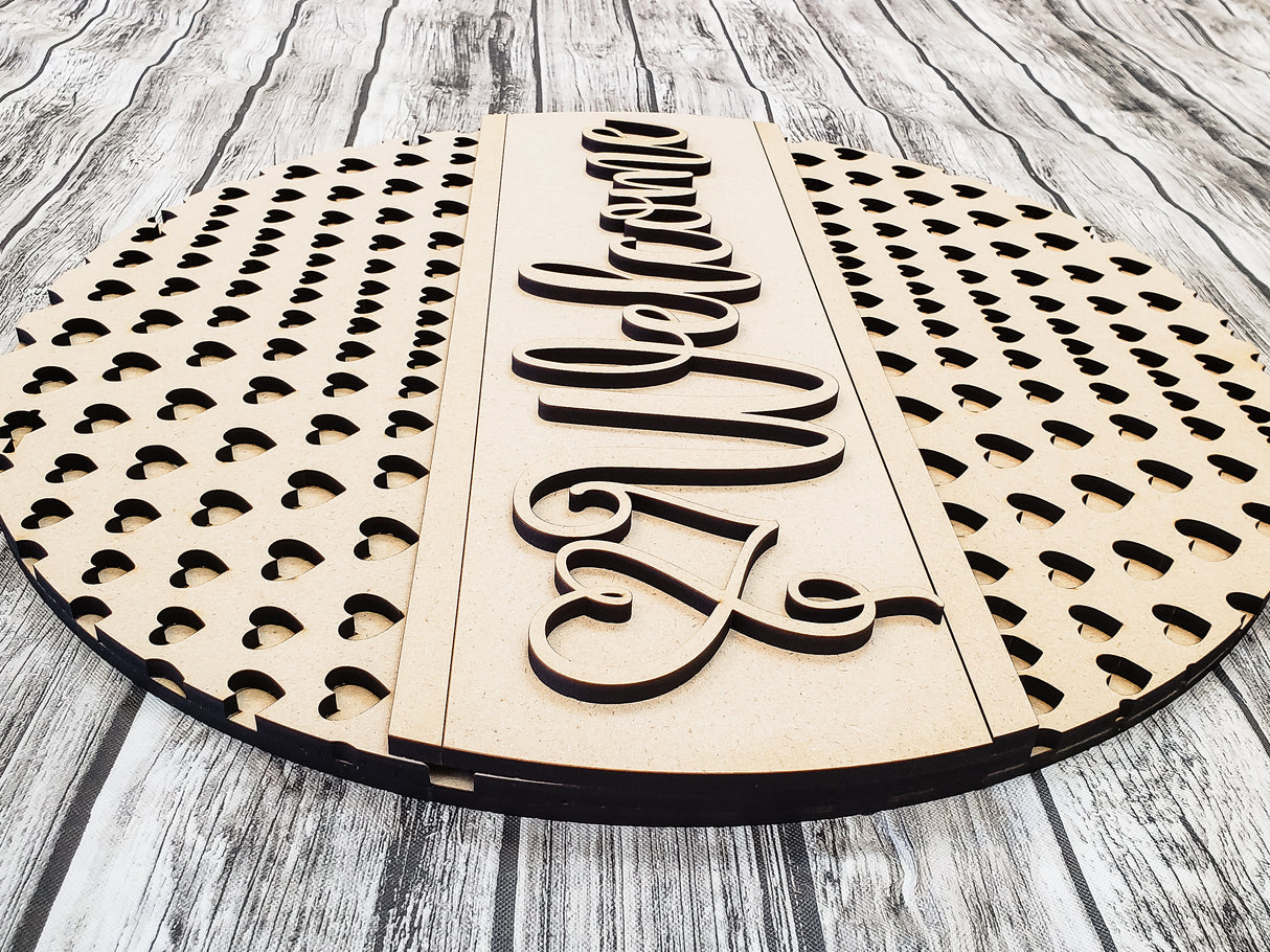 Welcome Small Heart Pattern Door Hanger - LEVEL 1
