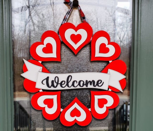 Welcome Heart Wreath Door Hanger - LEVEL 2